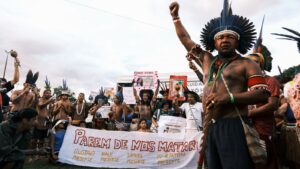 Povos indígenas da Amazônia defendem justiça climática como eixo central das políticas climáticas globais