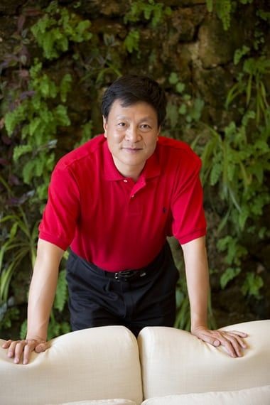 arquiteto Kongjian Yu, criador do conceito e implantação das cidades-esponja